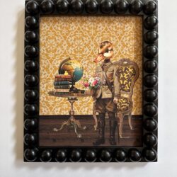 El explorador, Wooden Bobbin Frame 1