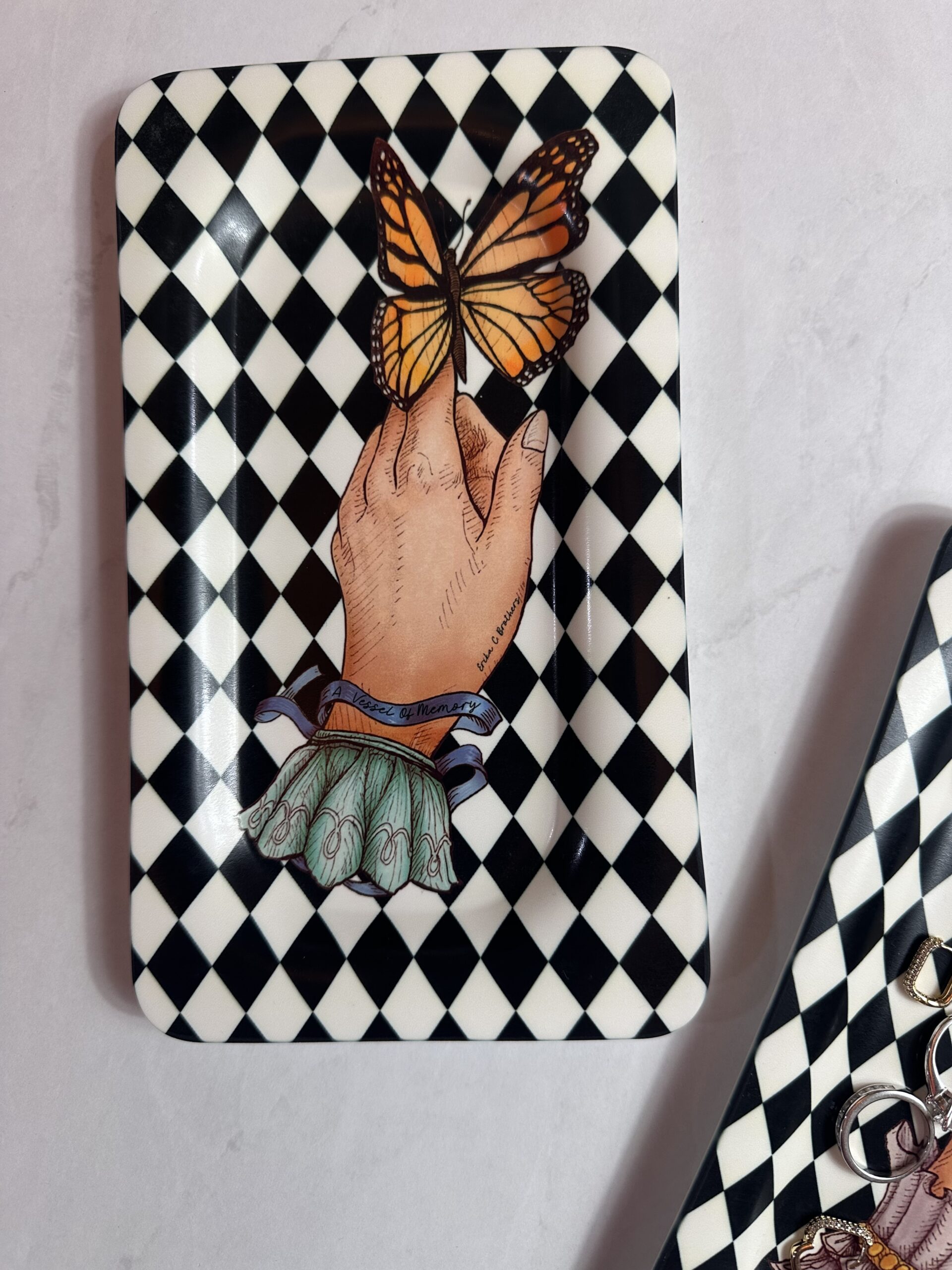 Tray Hand with Butterfly - Image 2 1